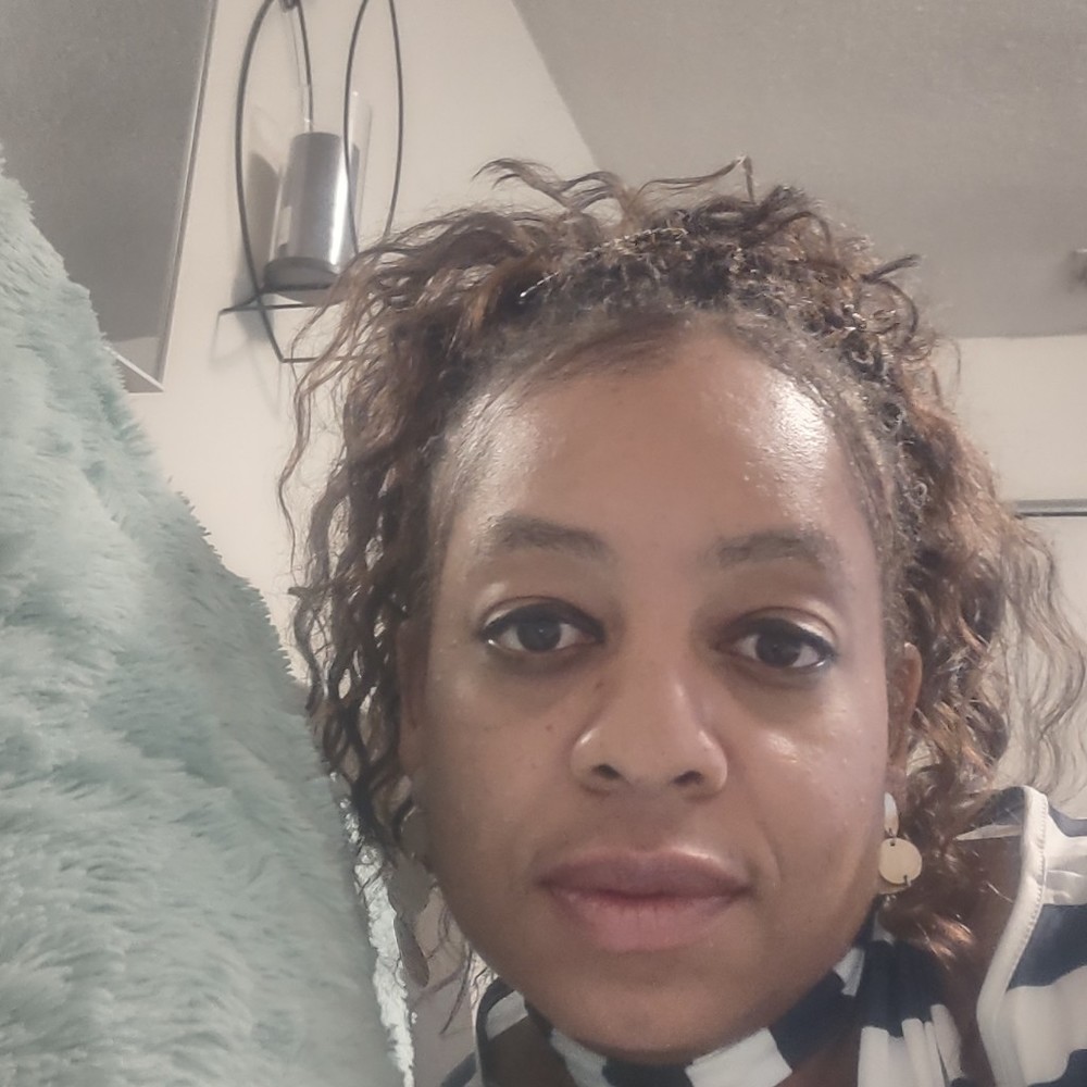 Meet your Posher, Tina